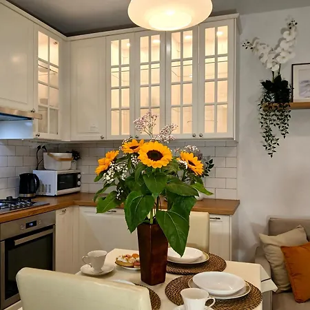 Downtown Elegant & Sunny Apartment Near Metro Central Station Warsaw Exterior photo